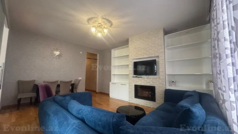 3 otaqlı Mənzil 100 m² Elmlər Akademiyası m. Kirayə verilir