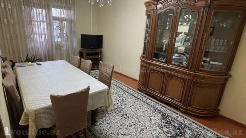 4 otaqlı Mənzil 100 m² 7-ci mikrorayon Satılır