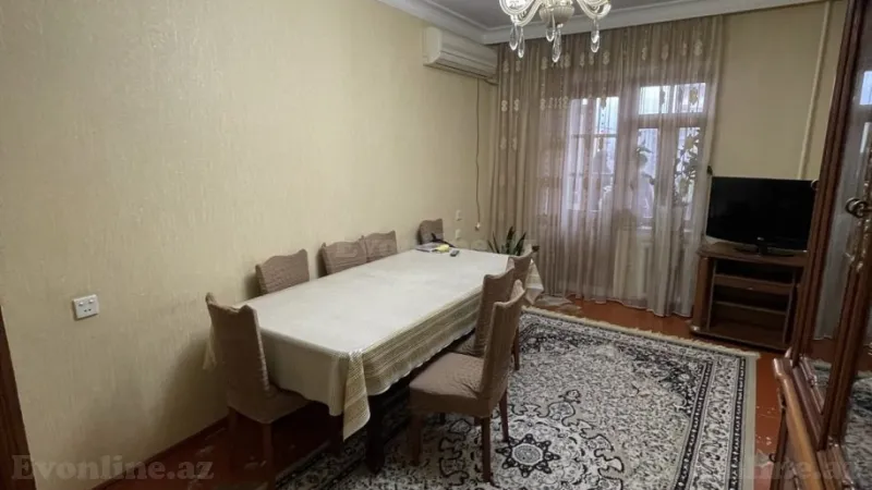 Satılır 4 otaqlı Mənzil Köhnə tikili 100 m² 7-ci mikrorayon - şəkil 3