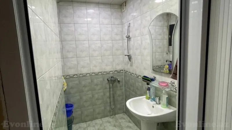 Satılır 4 otaqlı Mənzil Köhnə tikili 100 m² 7-ci mikrorayon - şəkil 13