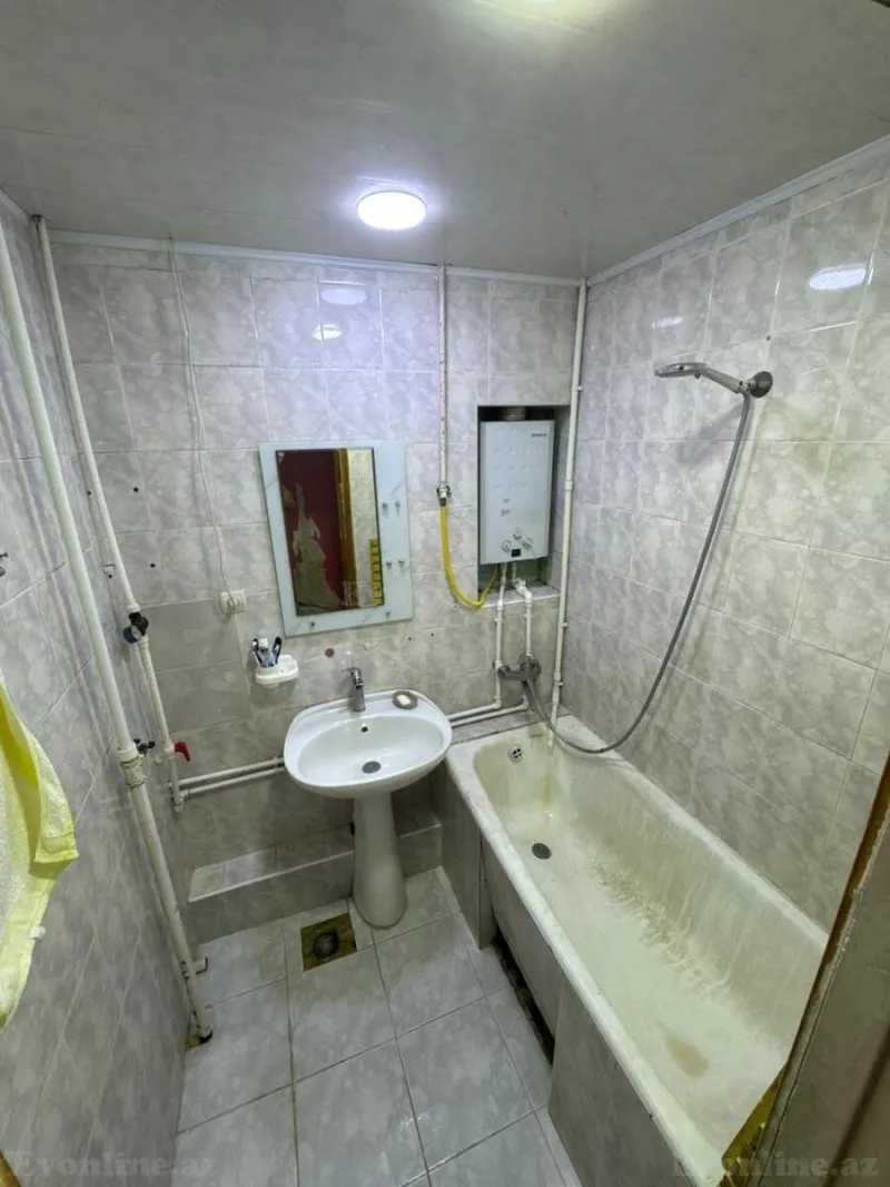 Satılır 3 otaqlı Mənzil Köhnə tikili 95 m² Xalqlar Dostluğu m. - şəkil 14