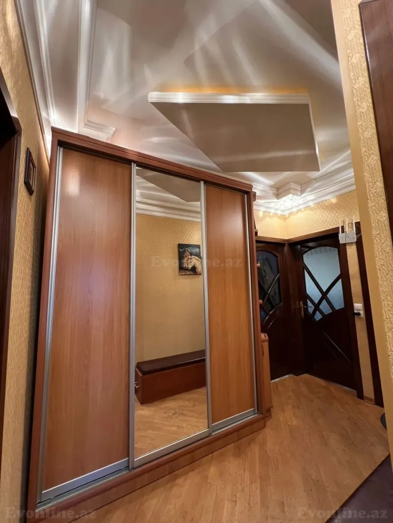 Satılır 3 otaqlı Mənzil Köhnə tikili 90 m² Memar Əcəmi m. - şəkil 8
