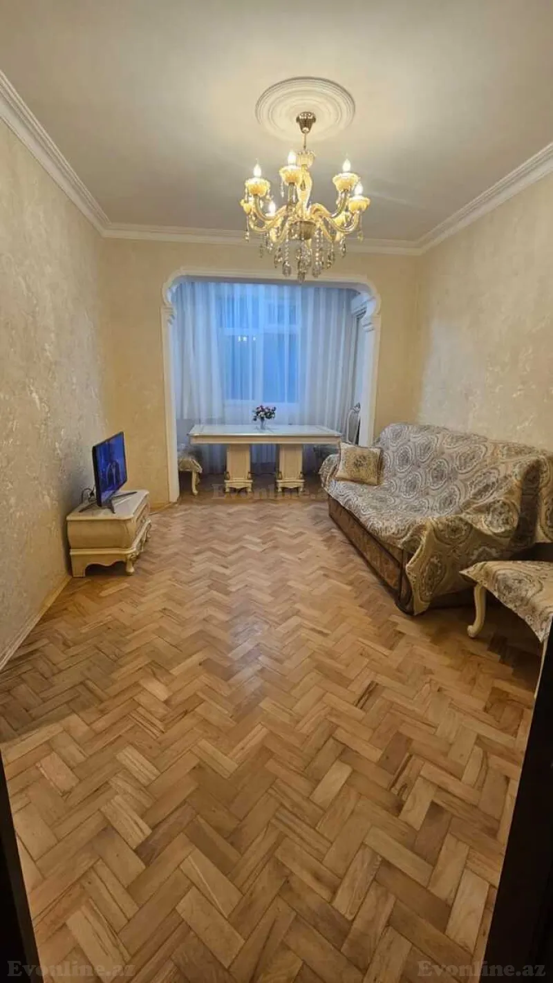 2 otaqlı Mənzil 60 m² 20 Yanvar m. Satılır