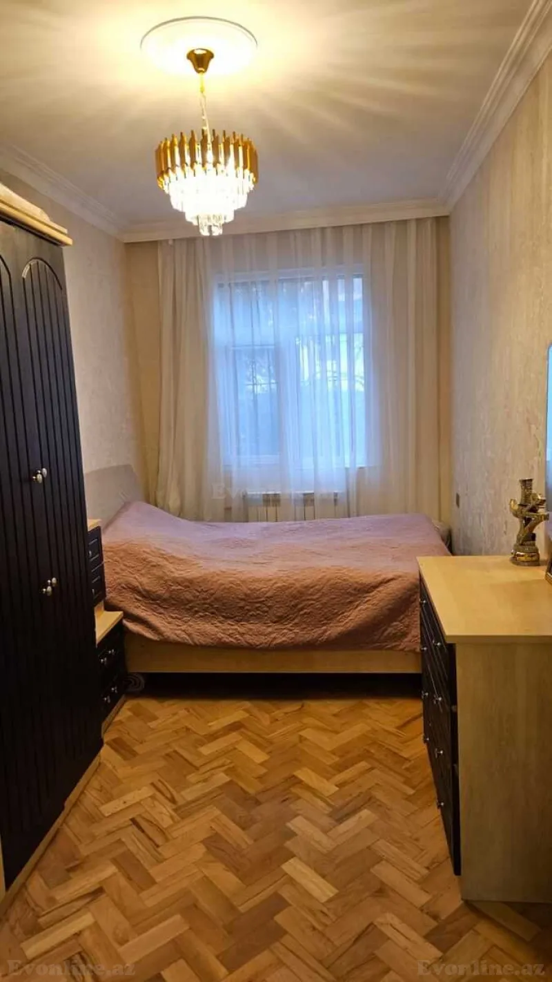 Satılır 2 otaqlı Mənzil Köhnə tikili 60 m² 20 Yanvar m. - şəkil 6