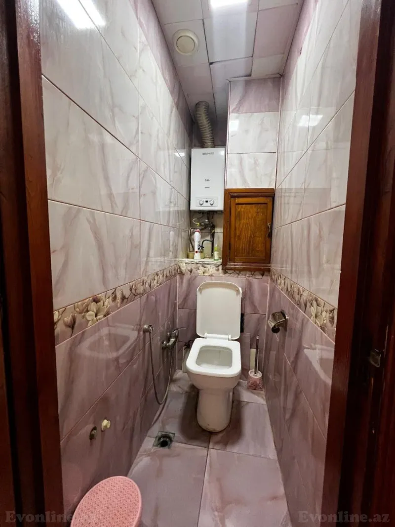 Satılır 5 otaqlı Mənzil Köhnə tikili 125 m² İnşaatçılar m. - şəkil 13