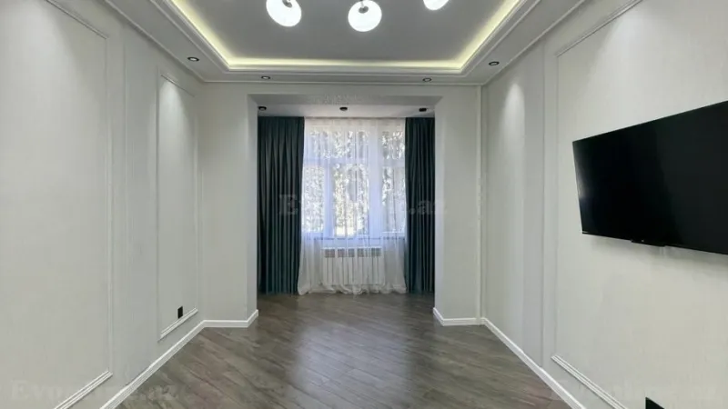 Satılır 3 otaqlı Mənzil Köhnə tikili 85 m² Sabunçu r. - şəkil 2
