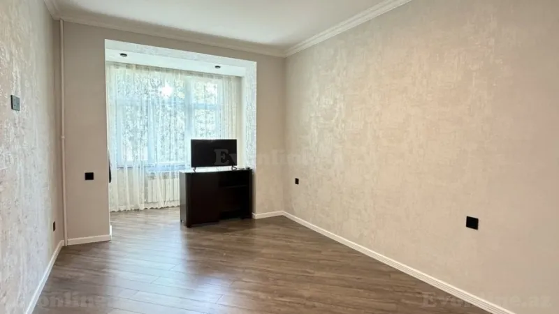 Satılır 3 otaqlı Mənzil Köhnə tikili 85 m² Sabunçu r. - şəkil 13
