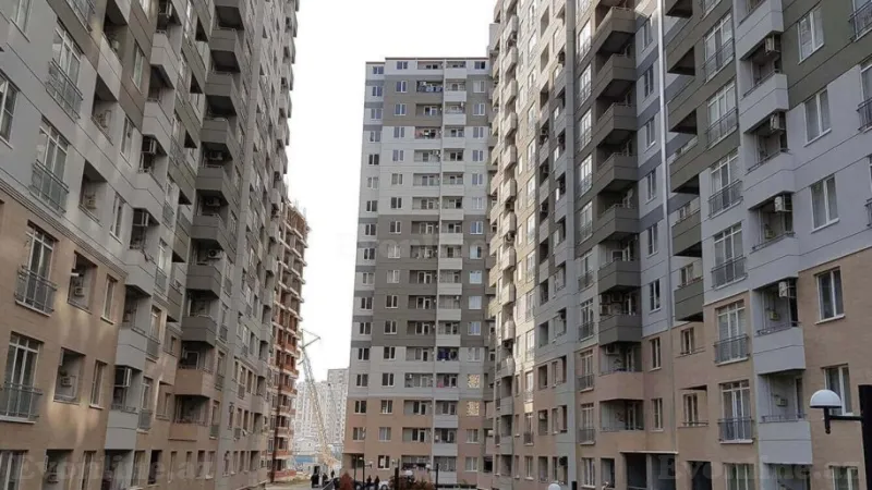 Satılır 2 otaqlı Mənzil Yeni tikili 50 m² 20 Yanvar m. - şəkil 2