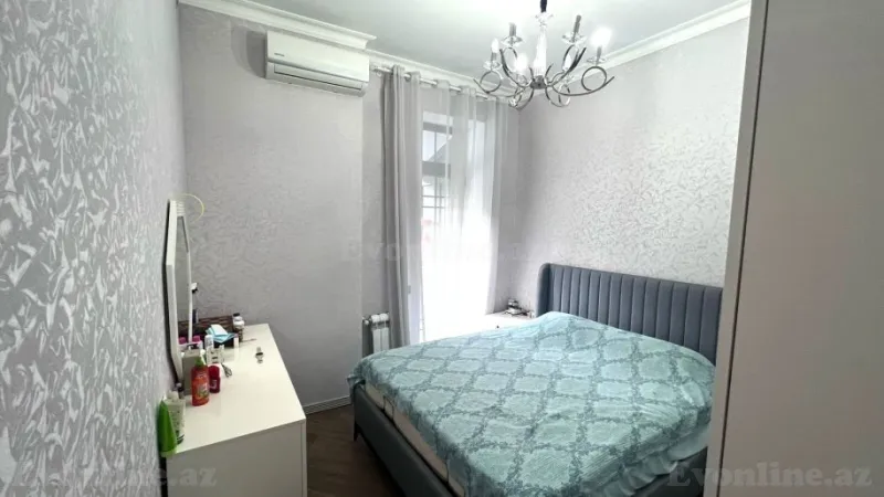 Satılır 3 otaqlı Mənzil Köhnə tikili 115 m² İçərişəhər m. - şəkil 2