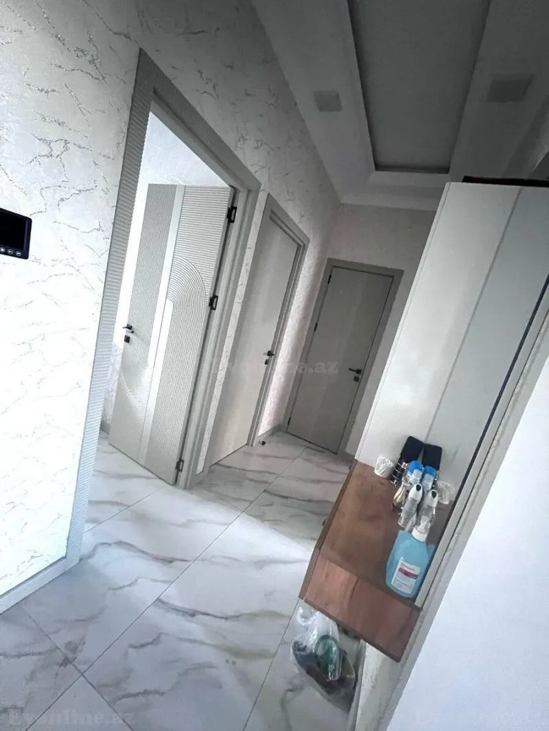 Satılır 3 otaqlı Mənzil Köhnə tikili 115 m² İçərişəhər m. - şəkil 5