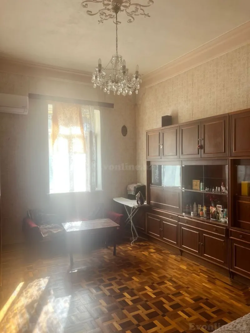 Satılır 2 otaqlı Mənzil Köhnə tikili 60 m² 28 May m. - şəkil 4