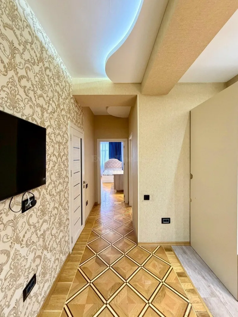 Satılır 3 otaqlı Mənzil Yeni tikili 110 m² Həzi Aslanov m. - şəkil 4
