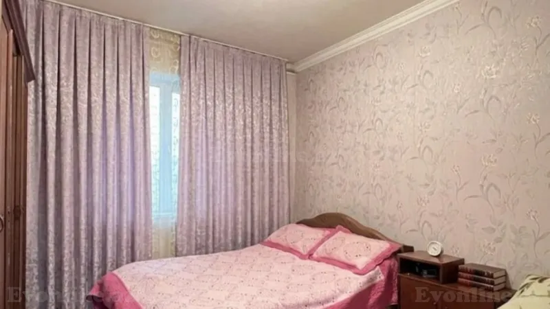 Satılır 2 otaqlı Mənzil Köhnə tikili 65 m² Suraxanı r. - şəkil 2
