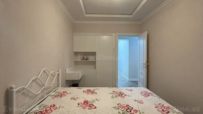 Satılır 3 otaqlı Mənzil Köhnə tikili 90 m² Sabunçu r. - şəkil 14
