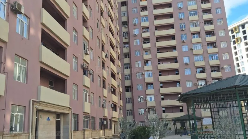 2 otaqlı Mənzil 65 m² Xırdalan Kirayə verilir