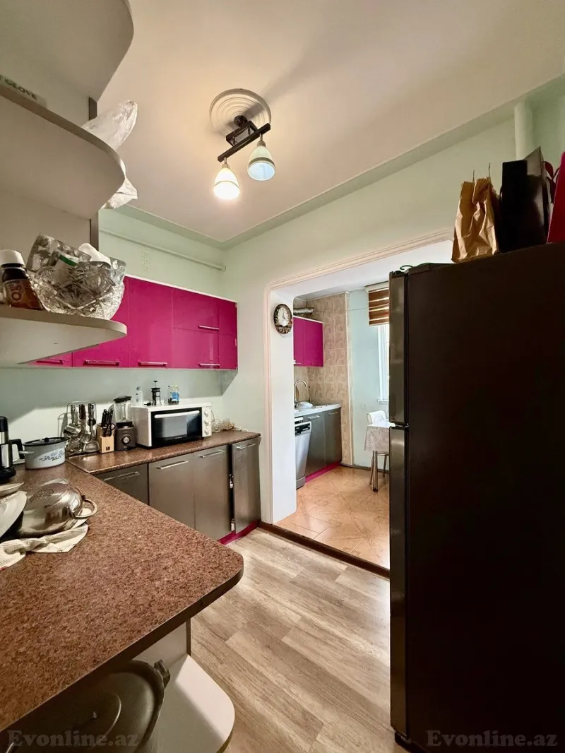 Satılır 3 otaqlı Mənzil Köhnə tikili 90 m² Yeni Yasamal - şəkil 10