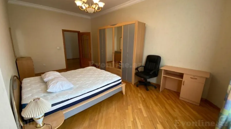Kirayə verilir 4 otaqlı Mənzil Yeni tikili 230 m² 28 May m. - şəkil 6