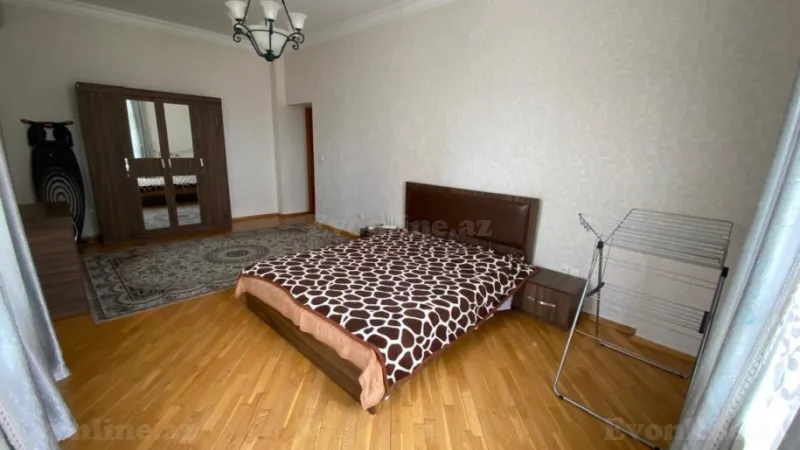Kirayə verilir 4 otaqlı Mənzil Yeni tikili 230 m² 28 May m. - şəkil 8