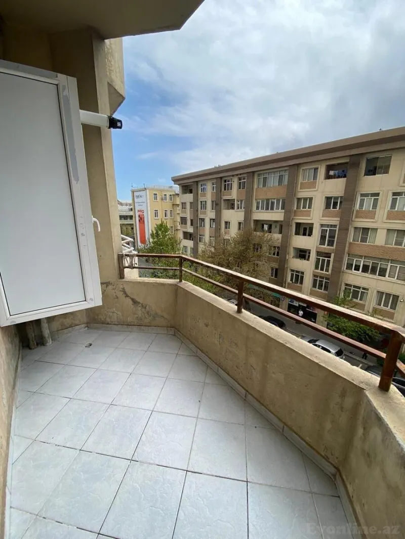 Kirayə verilir 4 otaqlı Mənzil Yeni tikili 230 m² 28 May m. - şəkil 12