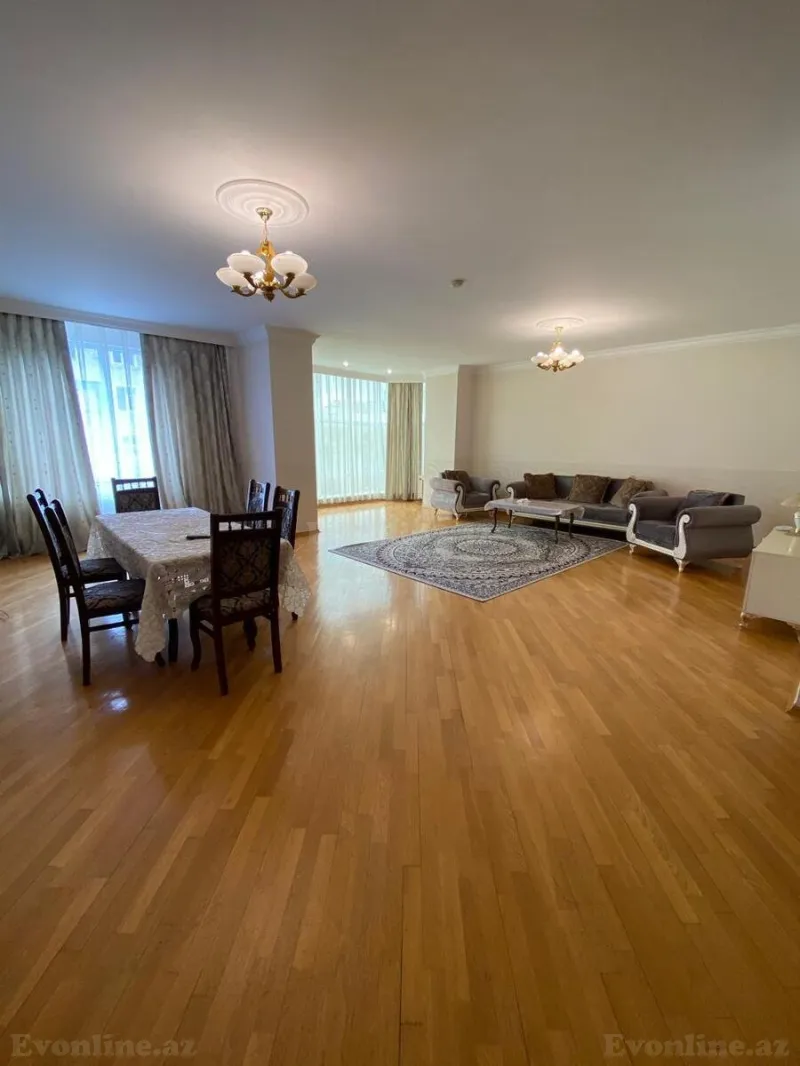 Kirayə verilir 4 otaqlı Mənzil Yeni tikili 230 m² 28 May m. - şəkil 17