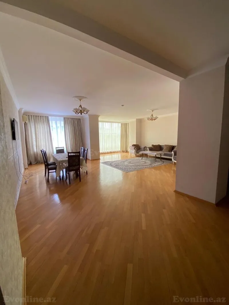 Kirayə verilir 4 otaqlı Mənzil Yeni tikili 230 m² 28 May m. - şəkil 18