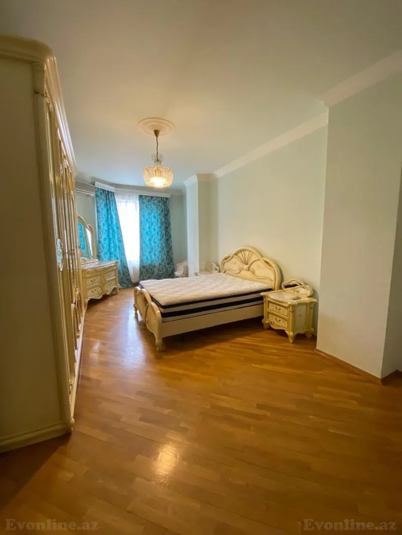 Kirayə verilir 4 otaqlı Mənzil Yeni tikili 230 m² 28 May m. - şəkil 21