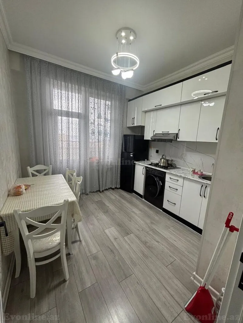 Satılır 2 otaqlı Mənzil Yeni tikili 74 m² Xətai r. - şəkil 4