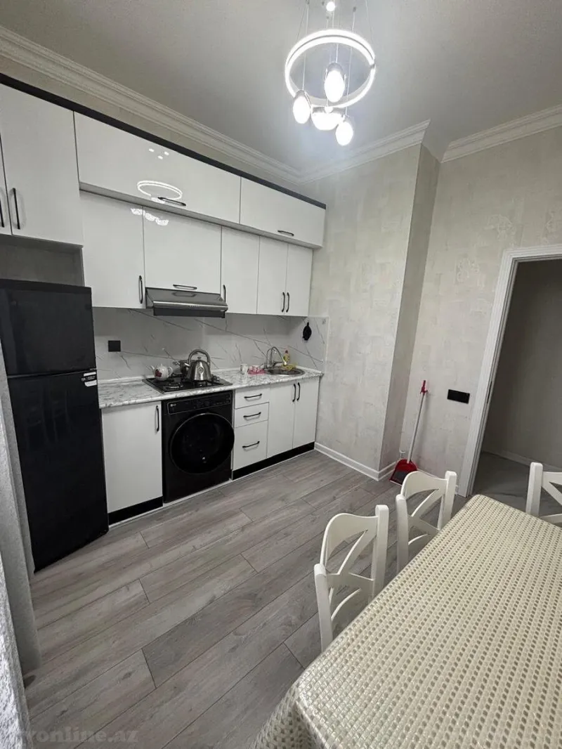 Satılır 2 otaqlı Mənzil Yeni tikili 74 m² Xətai r. - şəkil 5