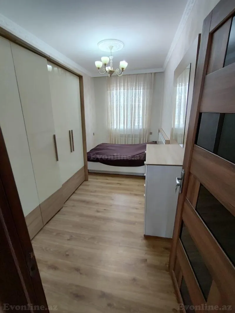 Satılır 2 otaqlı Mənzil Köhnə tikili 46 m² Memar Əcəmi m. - şəkil 2