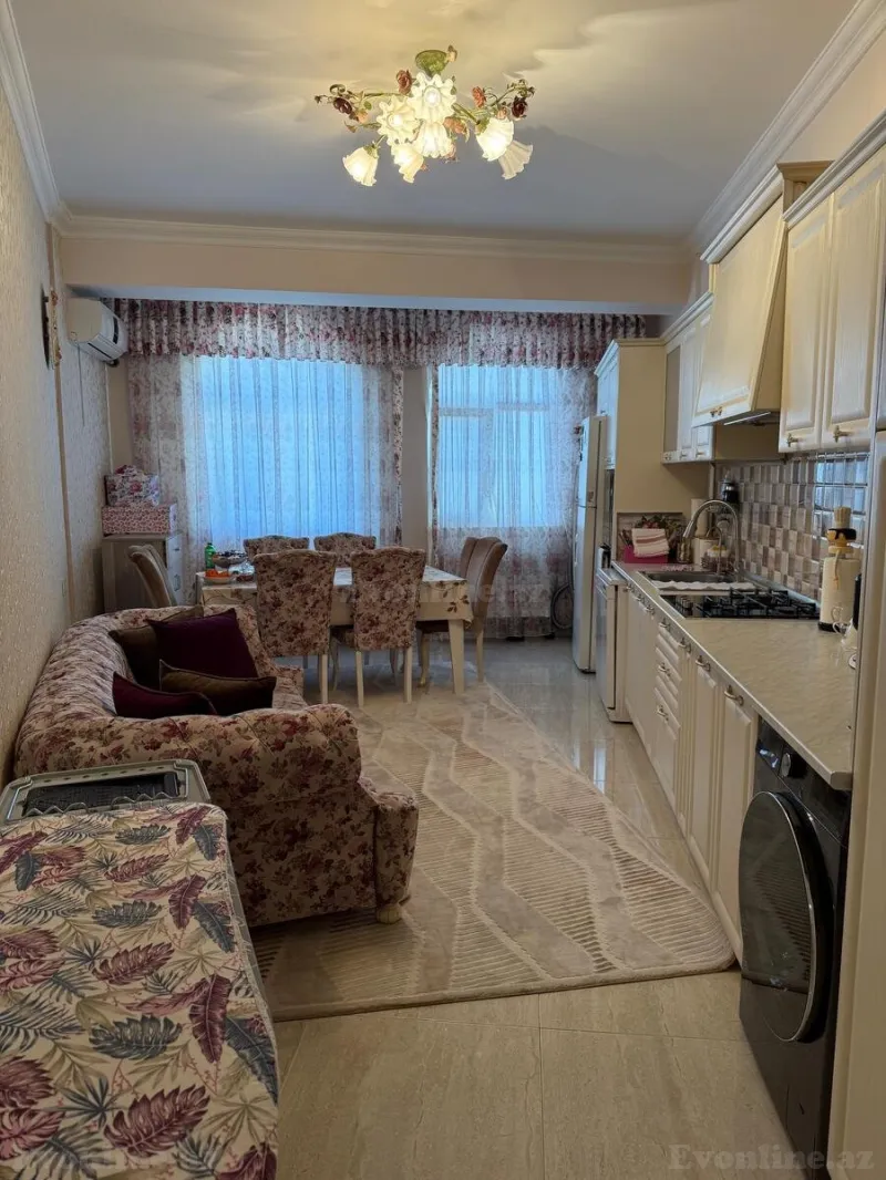 Satılır 2 otaqlı Mənzil Yeni tikili 94 m² Xətai r.