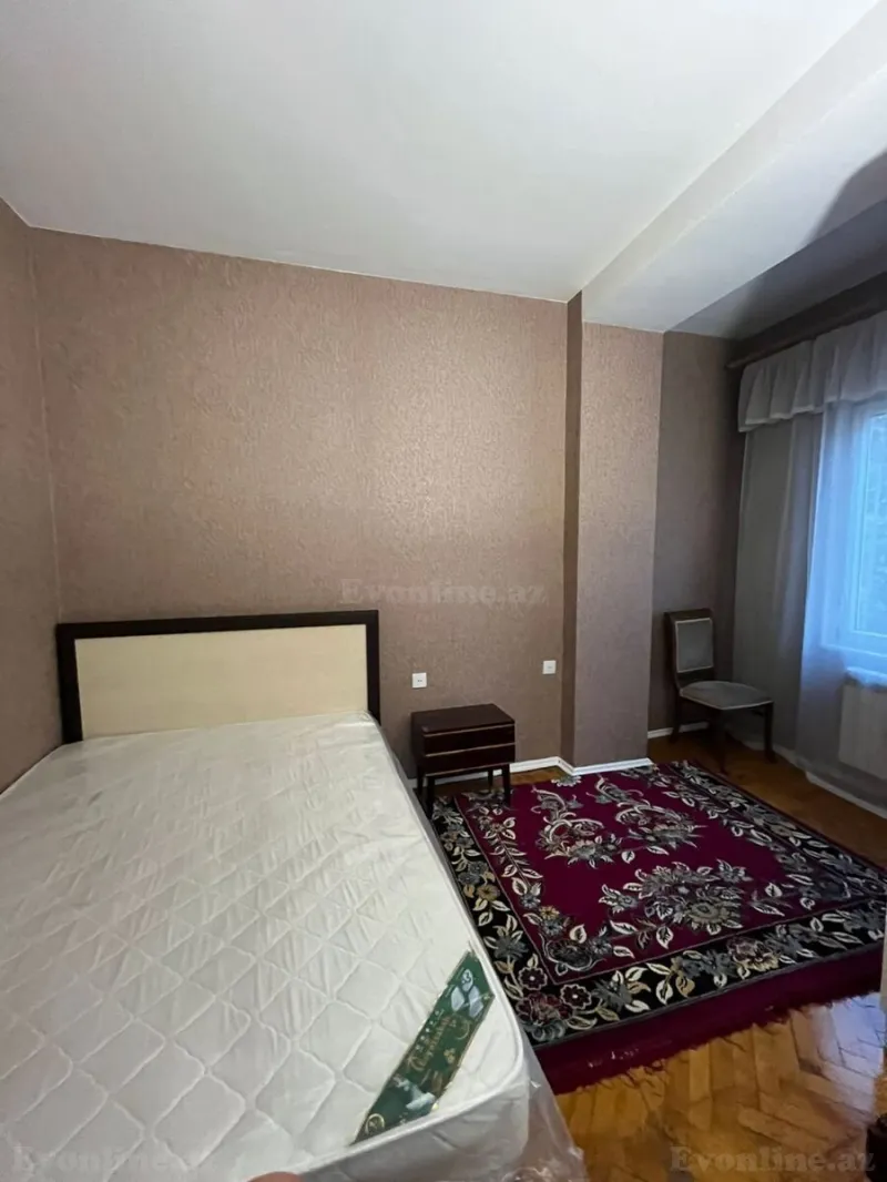 Satılır 2 otaqlı Mənzil Köhnə tikili 42 m² 28 May m. - şəkil 8