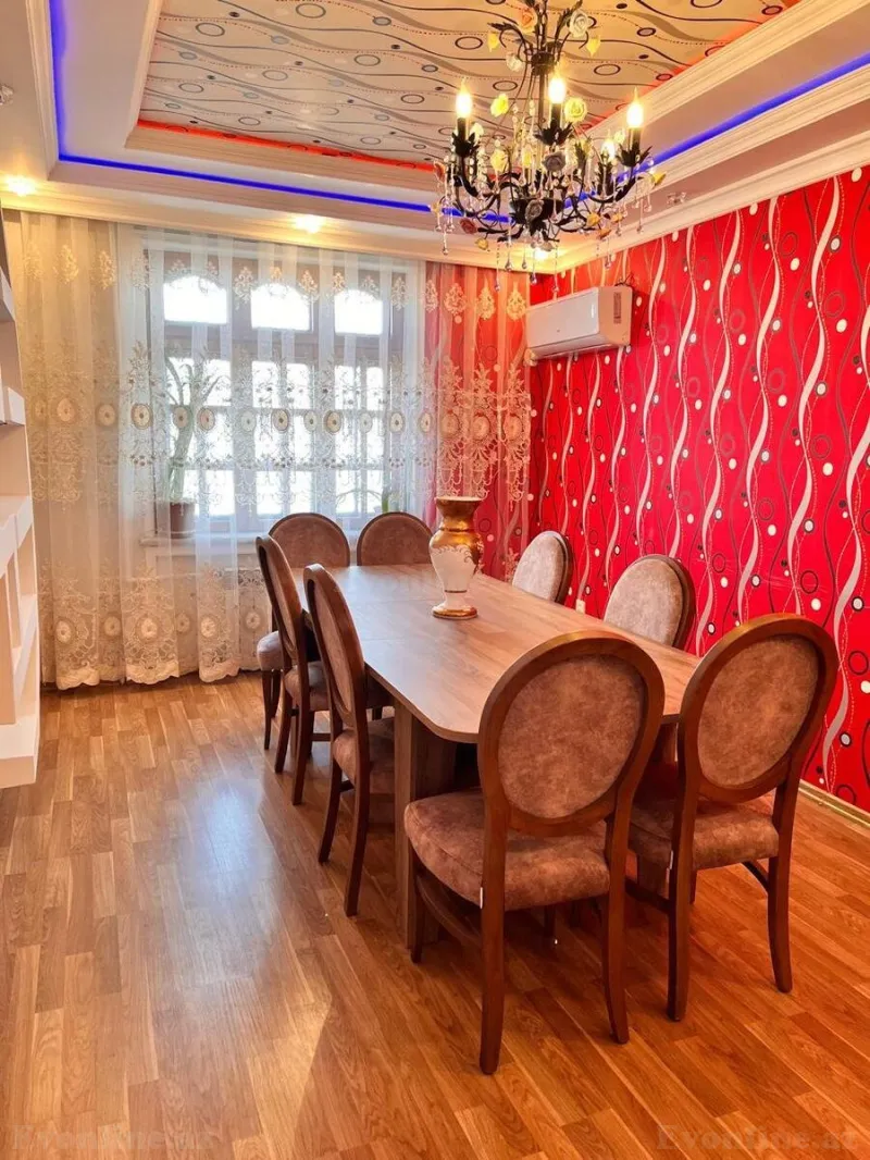Satılır 5 otaqlı Mənzil Köhnə tikili 110 m² Suraxanı r. - şəkil 2