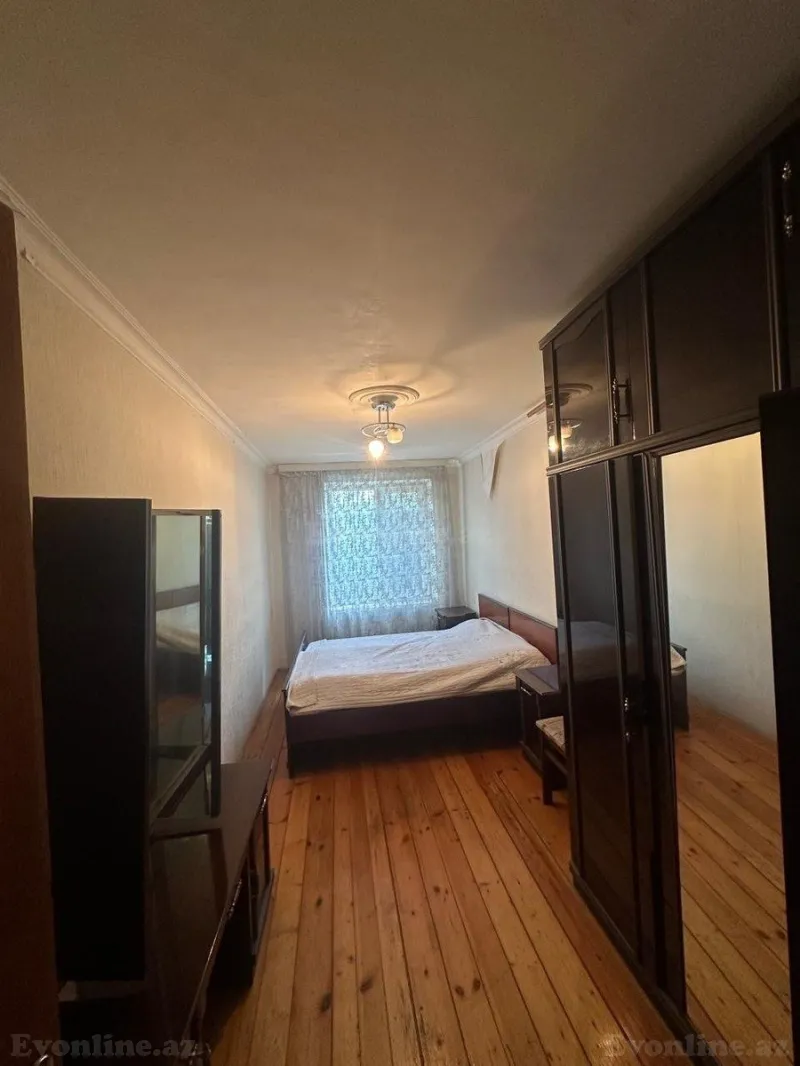2 otaqlı Mənzil 50 m² Elmlər Akademiyası m. Kirayə verilir
