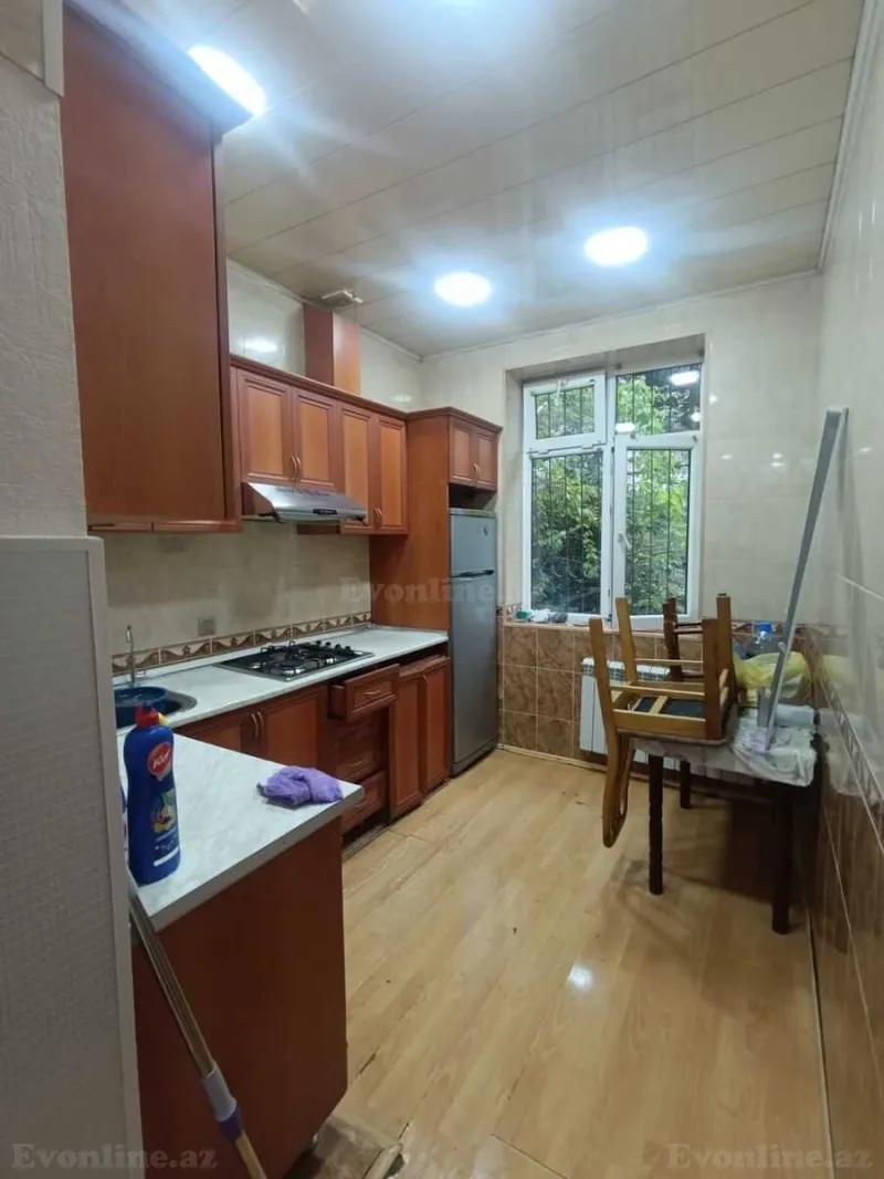 Kirayə verilir 2 otaqlı Mənzil Köhnə tikili 60 m² Böyükşor - şəkil 8