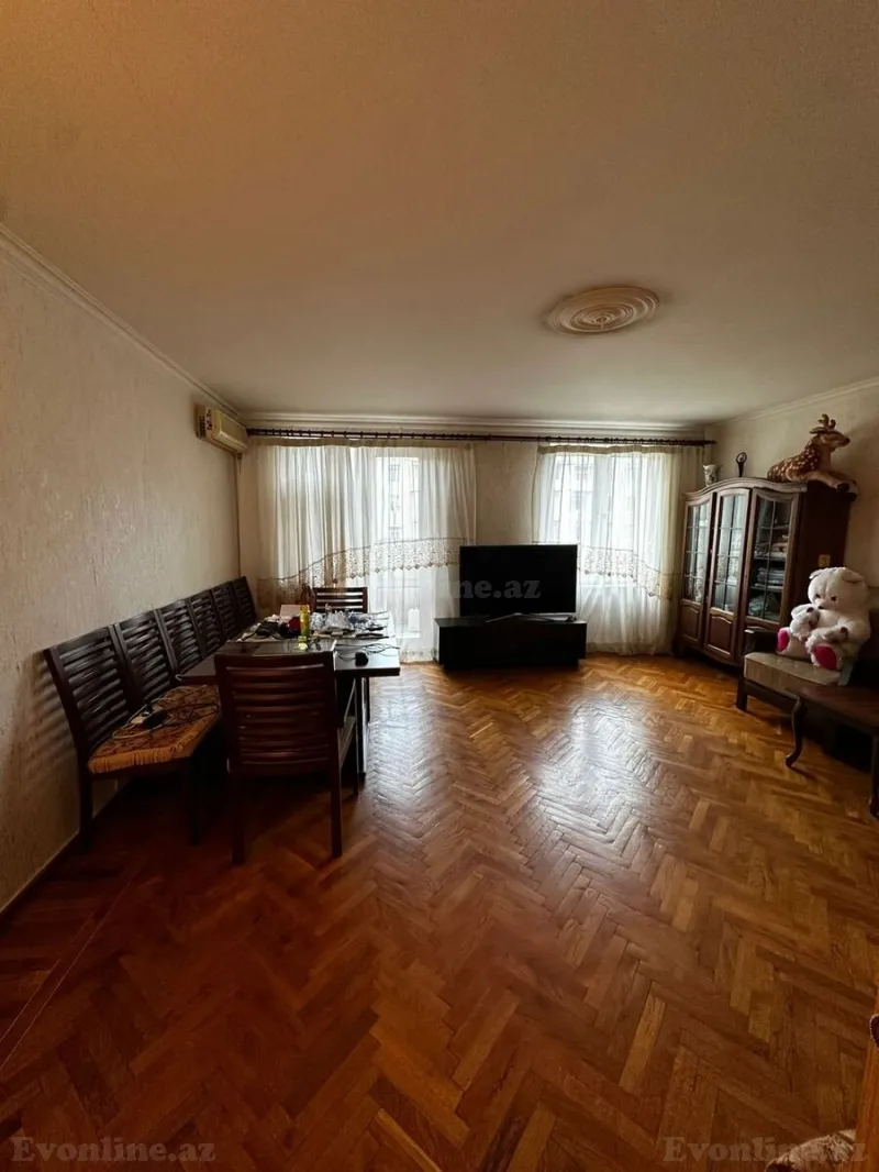 Satılır 3 otaqlı Mənzil Köhnə tikili 92 m² Nəriman Nərimanov m. - şəkil 2