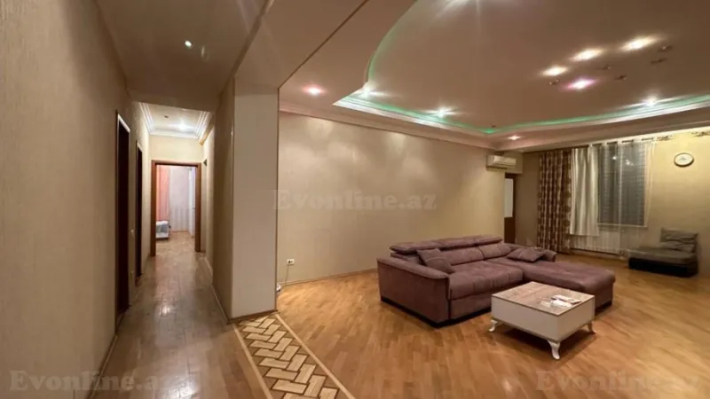Kirayə verilir 3 otaqlı Mənzil Yeni tikili 148 m² 28 May m. - şəkil 3