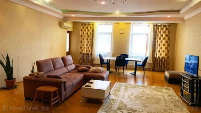 Kirayə verilir 3 otaqlı Mənzil Yeni tikili 148 m² 28 May m. - şəkil 4