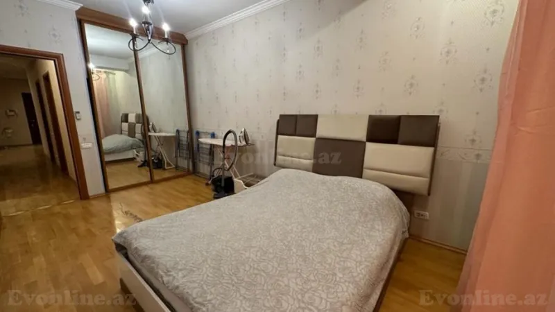Kirayə verilir 3 otaqlı Mənzil Yeni tikili 148 m² 28 May m. - şəkil 9