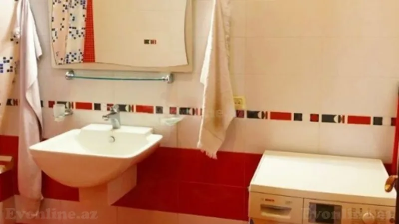 Kirayə verilir 3 otaqlı Mənzil Yeni tikili 148 m² 28 May m. - şəkil 18