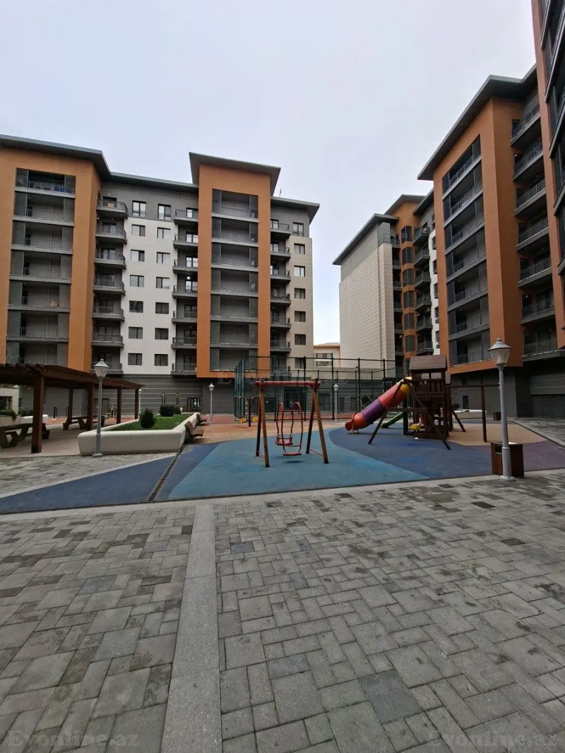 Kirayə verilir Ofis 300 m² Xətai r. - şəkil 2