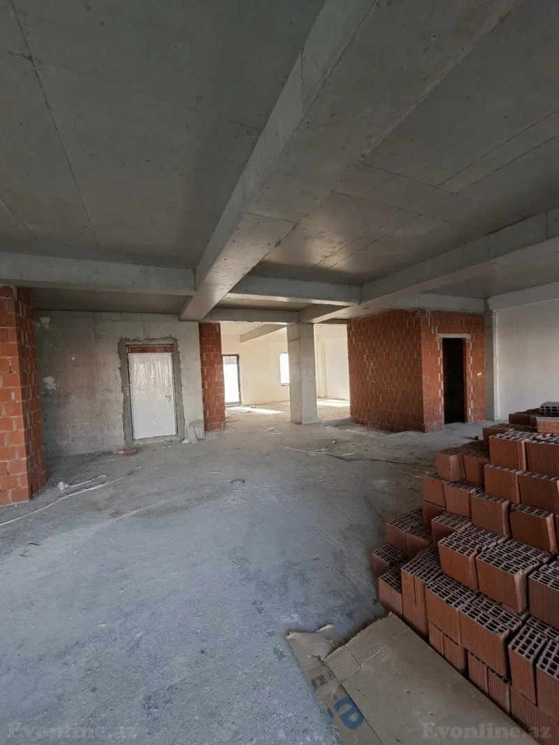 Kirayə verilir Ofis 300 m² Xətai r. - şəkil 6