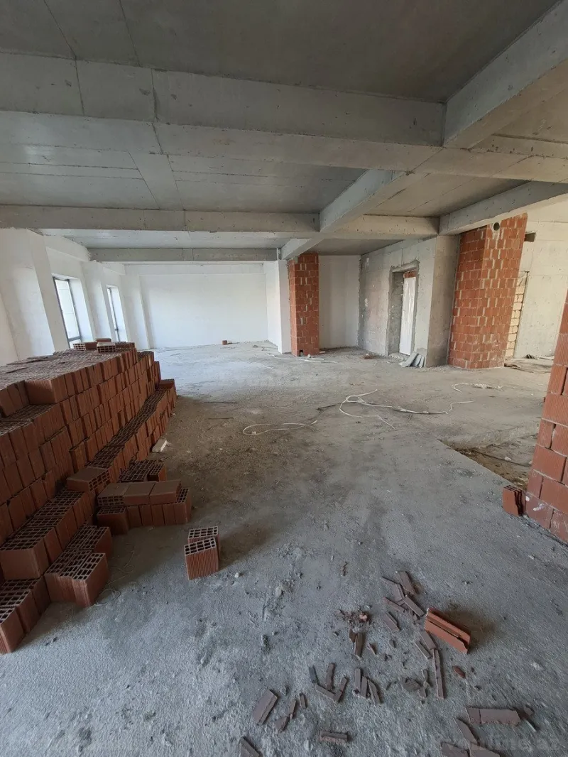 Kirayə verilir Ofis 300 m² Xətai r. - şəkil 8