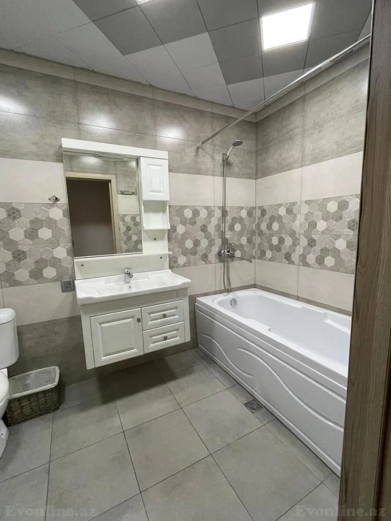 Kirayə verilir 2 otaqlı Mənzil Yeni tikili 60 m² İnşaatçılar m. - şəkil 12