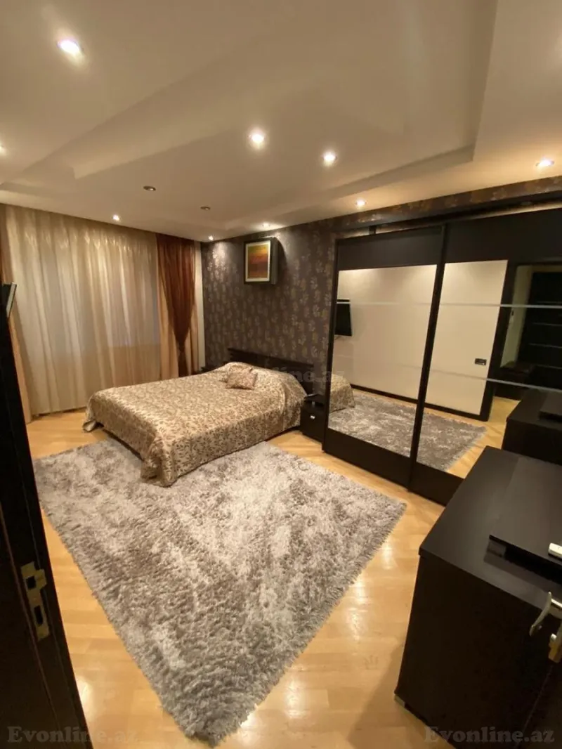 Satılır 3 otaqlı Mənzil Köhnə tikili 94 m² 9-cu mikrorayon - şəkil 2