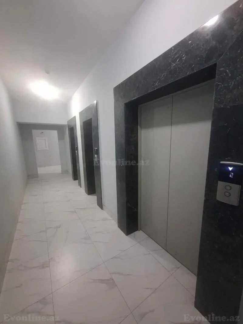 Satılır 2 otaqlı Mənzil Yeni tikili 81 m² Xətai r. - şəkil 2