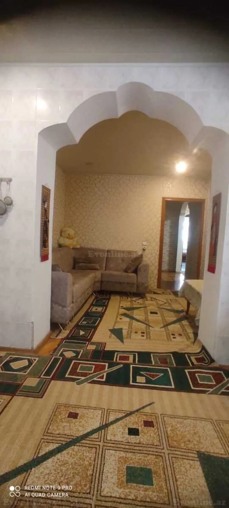 Satılır 4 otaqlı Mənzil Köhnə tikili 85 m² Xalqlar Dostluğu m. - şəkil 7