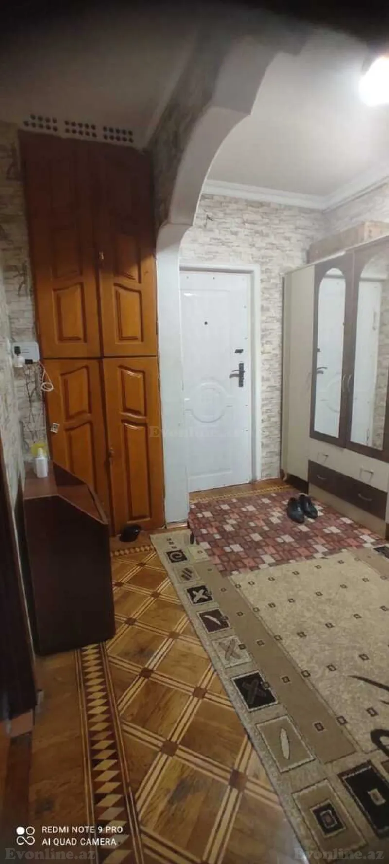 Satılır 4 otaqlı Mənzil Köhnə tikili 85 m² Xalqlar Dostluğu m. - şəkil 12