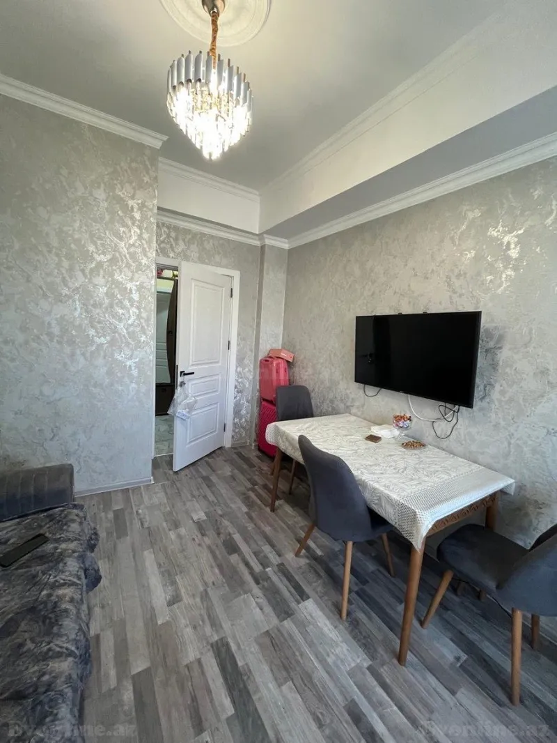 Satılır 2 otaqlı Mənzil Yeni tikili 42 m² 8-ci kilometr - şəkil 2