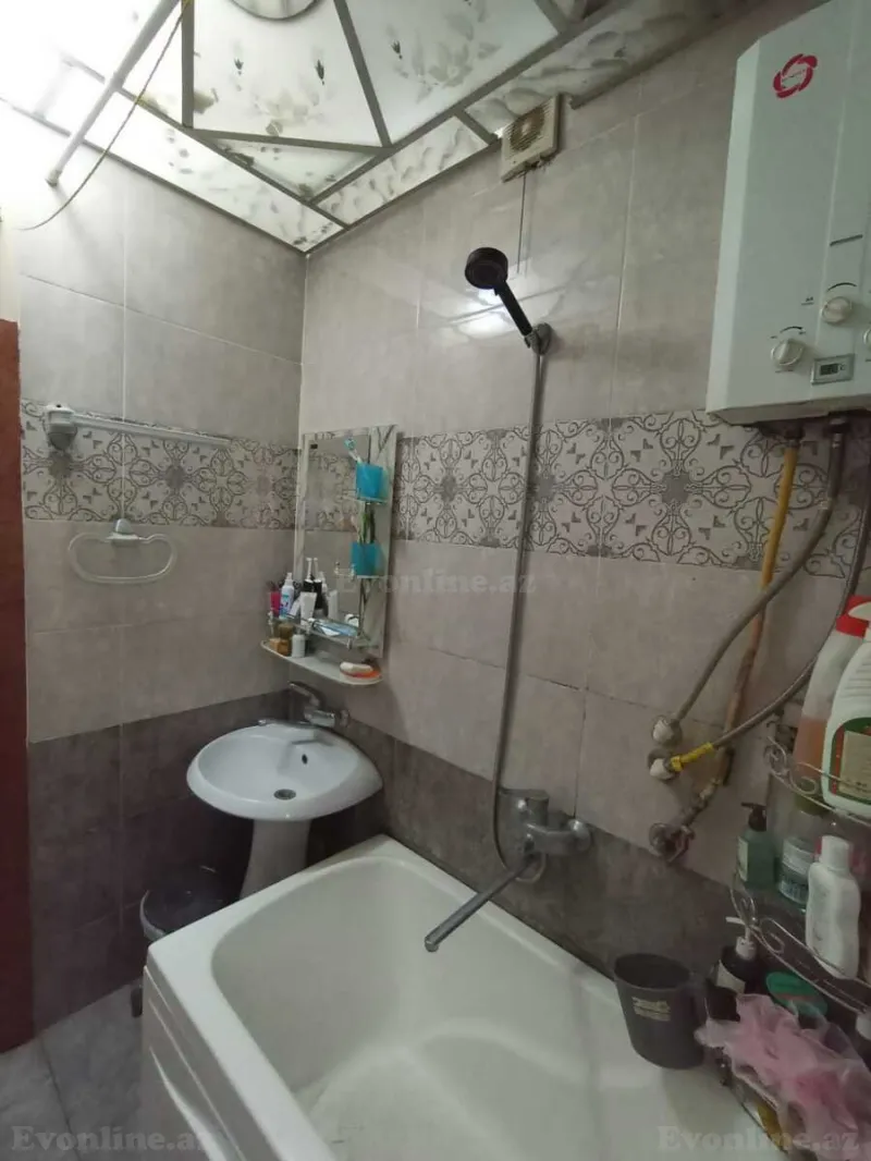Satılır 3 otaqlı Mənzil Köhnə tikili 75 m² 5-ci mikrorayon - şəkil 8
