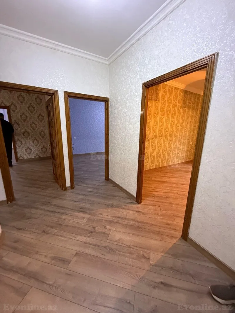Satılır 4 otaqlı Mənzil Köhnə tikili 110 m² Yeni Yasamal - şəkil 9